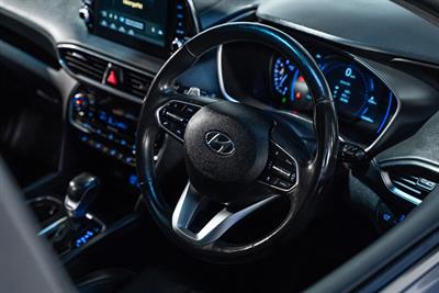 2019 Hyundai Santa Fe - Thumbnail