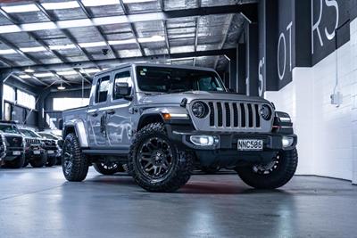 2021 Jeep Gladiator - Thumbnail