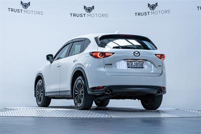 2017 Mazda CX-5 - Thumbnail