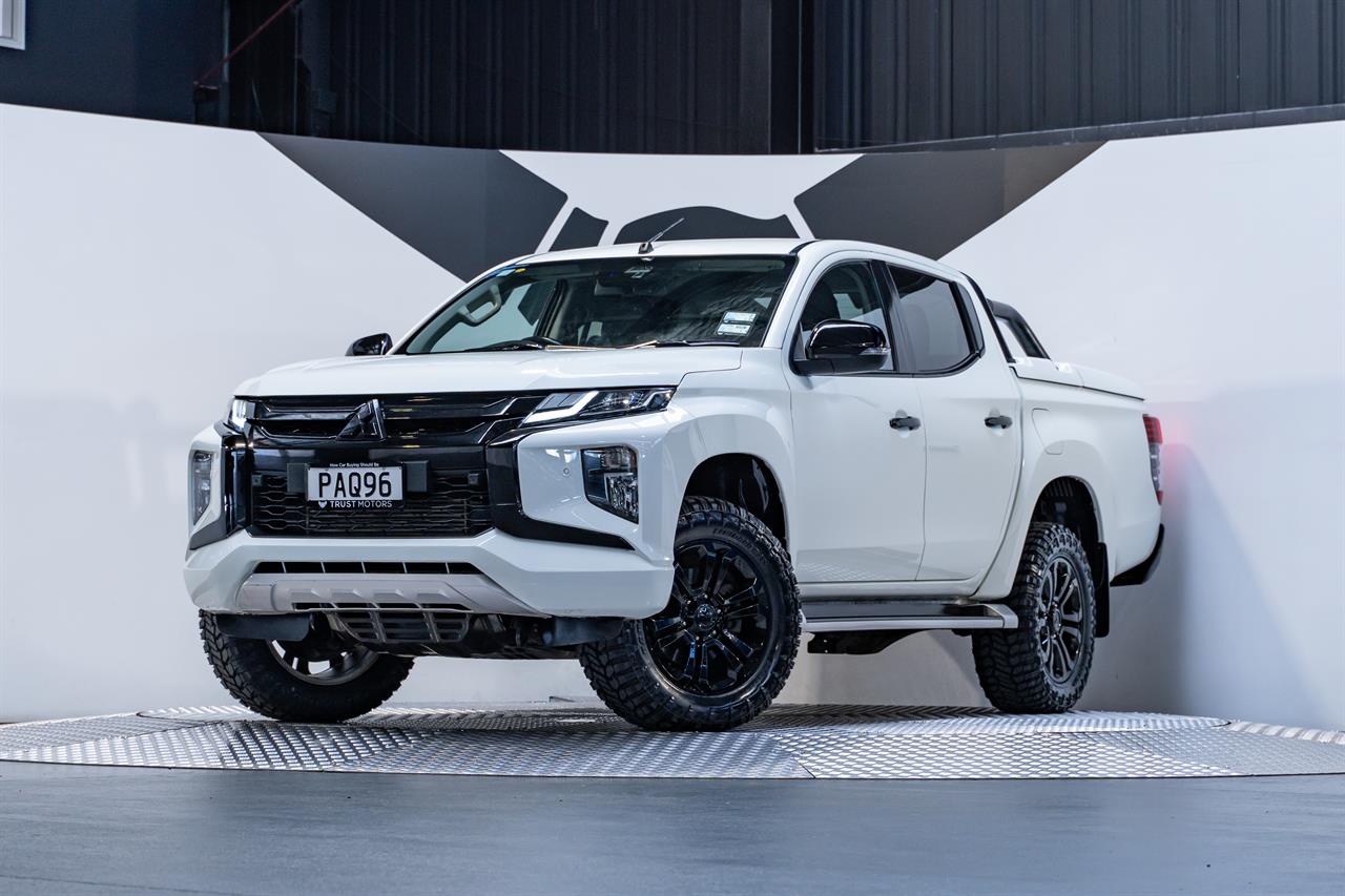 2022 Mitsubishi Triton