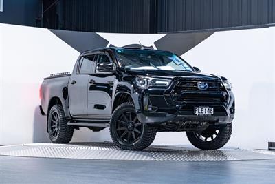 2022 Toyota Hilux - Thumbnail