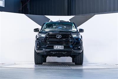 2022 Toyota Hilux - Thumbnail