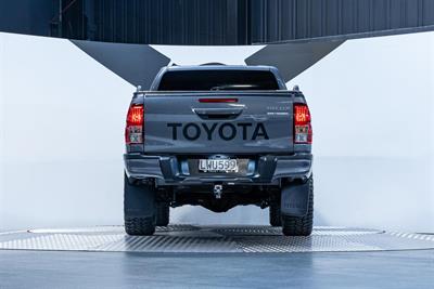 2019 Toyota Hilux - Thumbnail