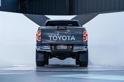 2020 Toyota Hilux - Thumbnail