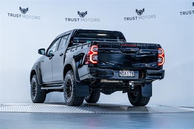 2020 Toyota Hilux - Thumbnail