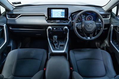 2019 Toyota Rav4 - Thumbnail