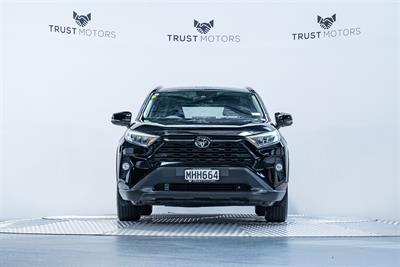 2019 Toyota Rav4 - Thumbnail