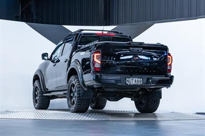 2021 Nissan Navara - Thumbnail