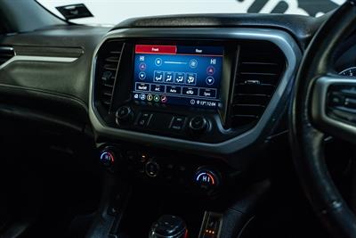 2020 Holden Acadia - Thumbnail