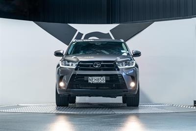 2020 Toyota Highlander - Thumbnail