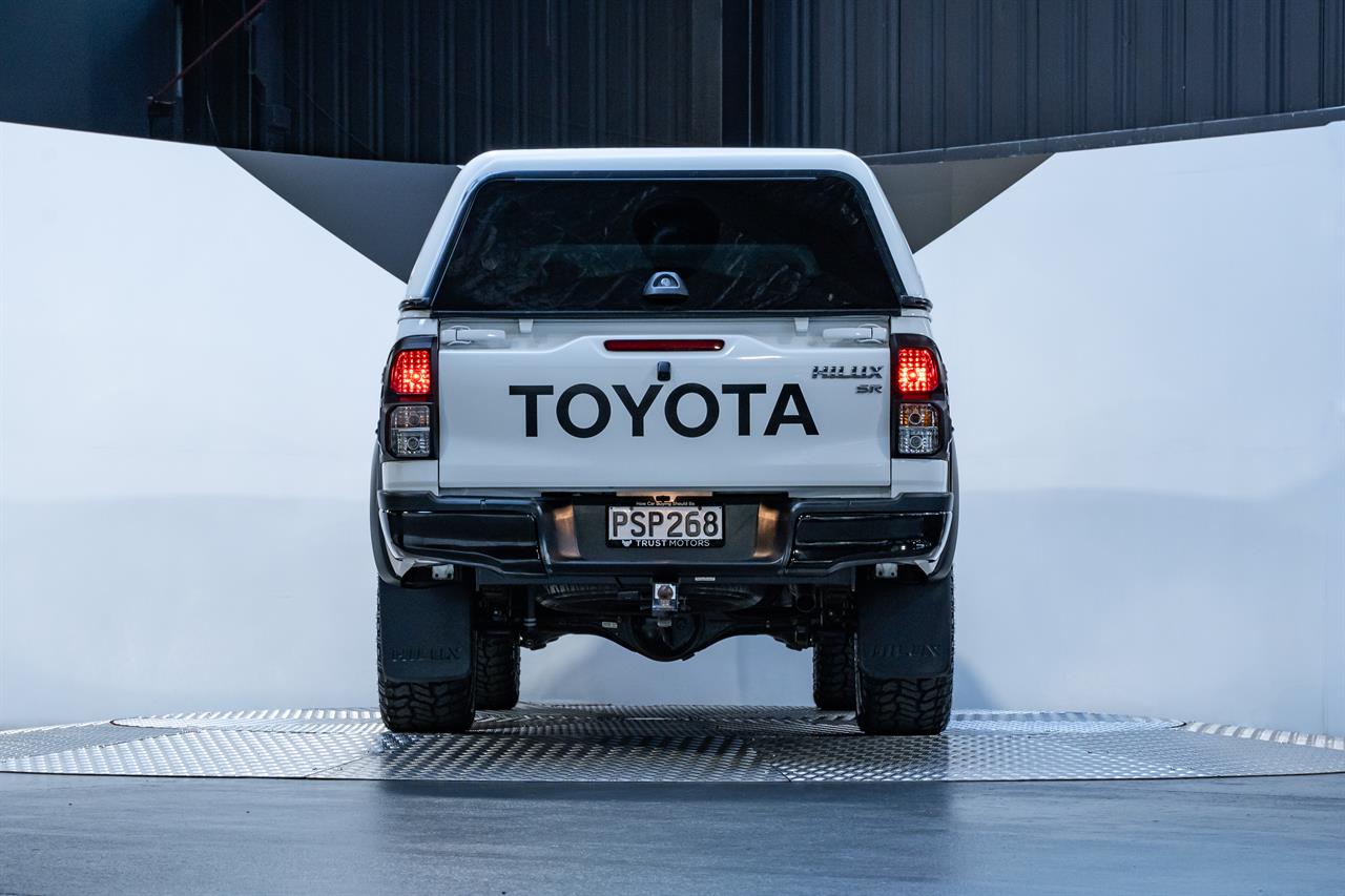 2021 Toyota Hilux