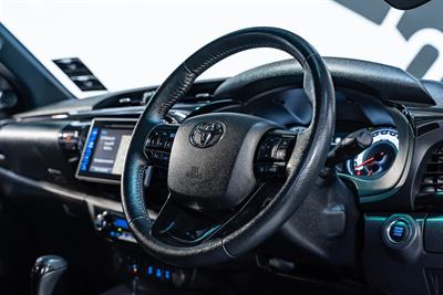 2019 Toyota Hilux - Thumbnail