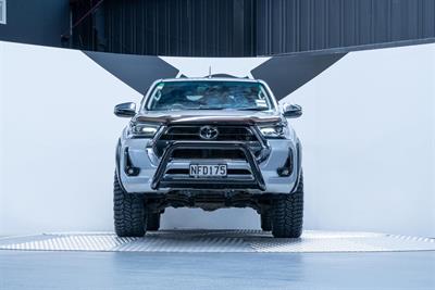 2021 Toyota Hilux - Thumbnail