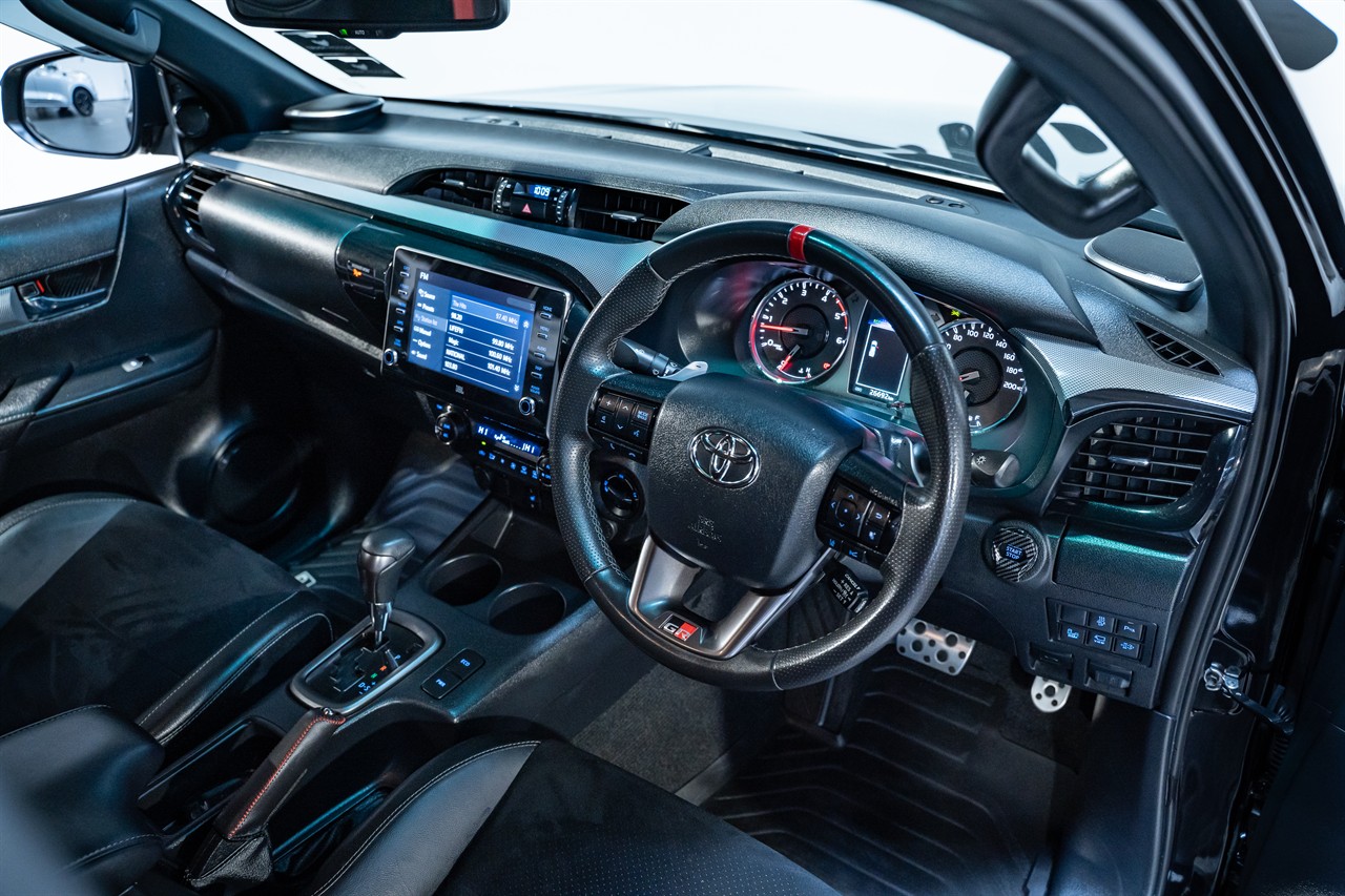 2023 Toyota Hilux