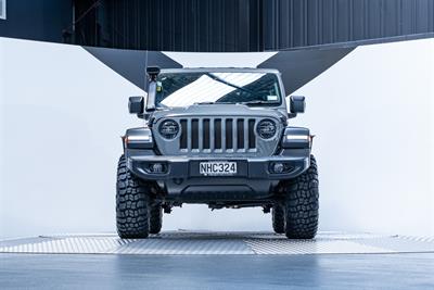 2021 Jeep Wrangler - Thumbnail