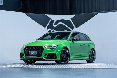 2020 Audi RS3 - Thumbnail