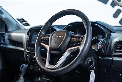 2021 Isuzu D-Max - Thumbnail