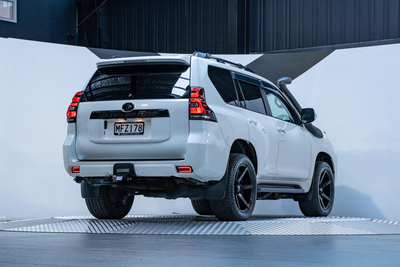 2019 Toyota Landcruiser Prado