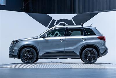 2020 Suzuki Vitara - Thumbnail