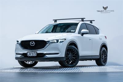 2017 Mazda CX-5 - Thumbnail