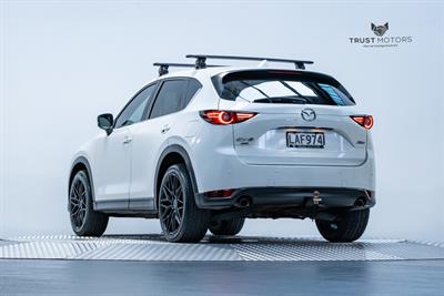 2017 Mazda CX-5 - Thumbnail