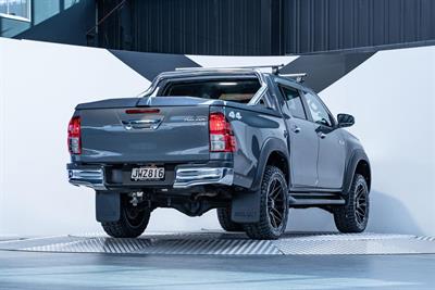 2016 Toyota Hilux - Thumbnail