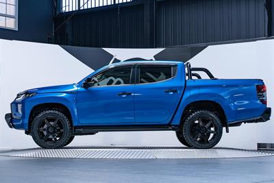 2021 Mitsubishi Triton - Thumbnail