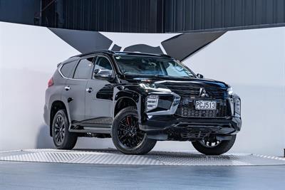 2022 Mitsubishi Pajero Sport - Thumbnail