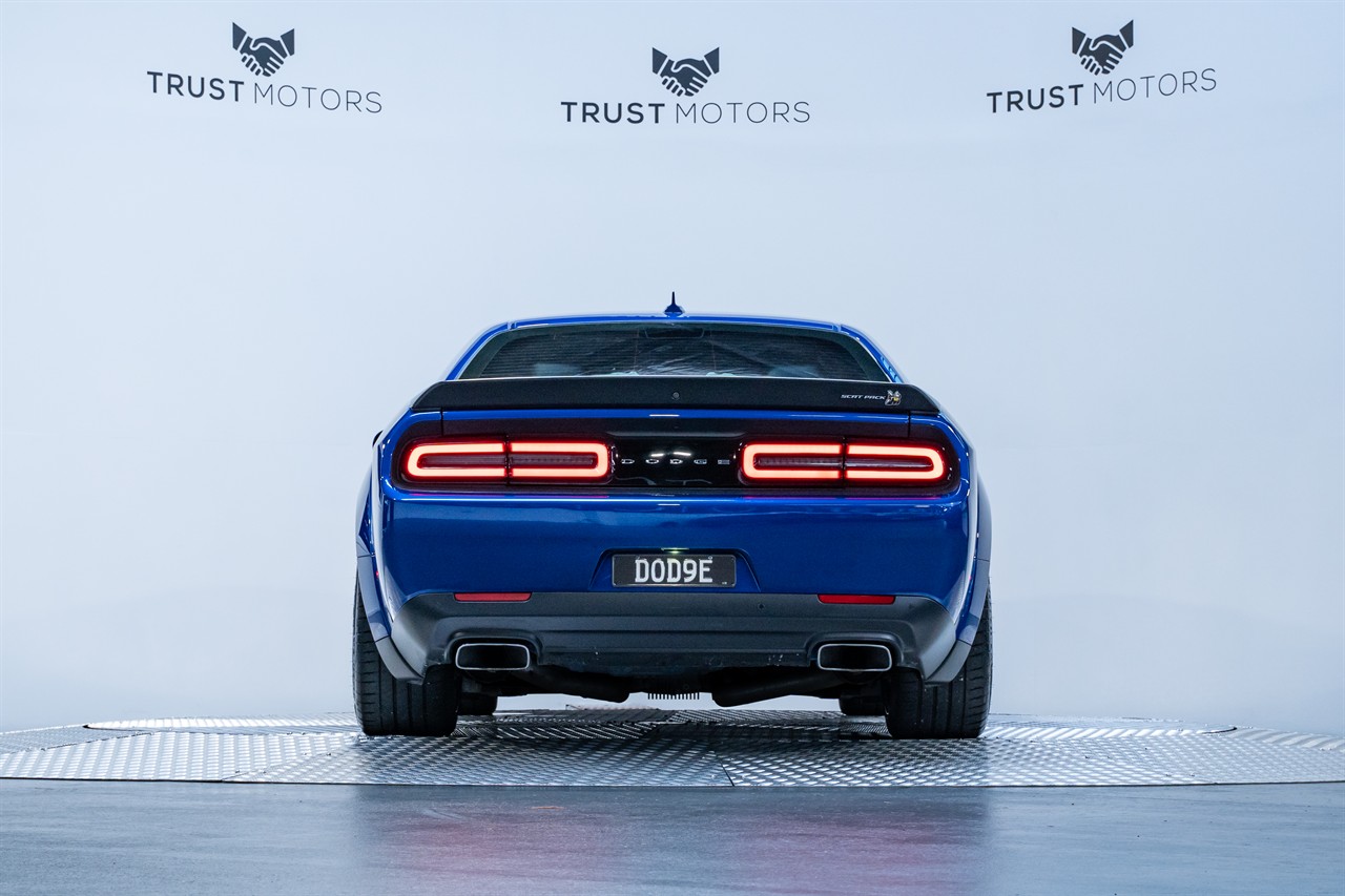 2020 Dodge Challenger