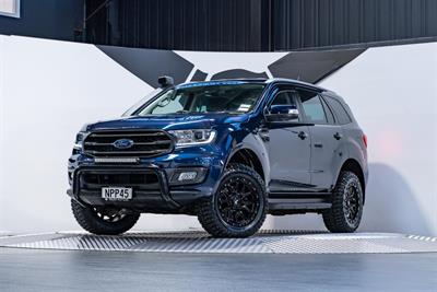 2021 Ford Everest - Thumbnail