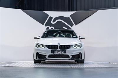 2018 BMW M4 - Thumbnail