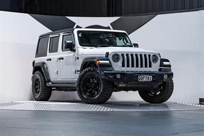 2021 Jeep Wrangler - Thumbnail