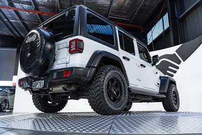 2021 Jeep Wrangler - Thumbnail