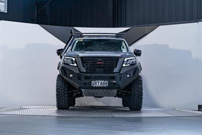 2022 Nissan Navara - Thumbnail