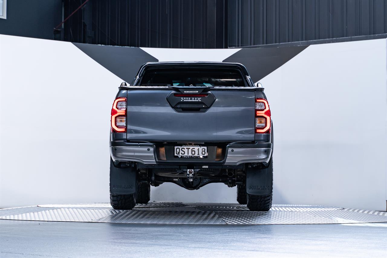 2021 Toyota Hilux