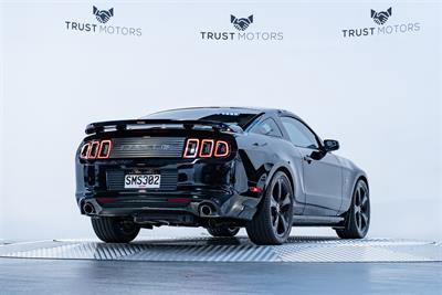 2013 Ford Mustang - Thumbnail