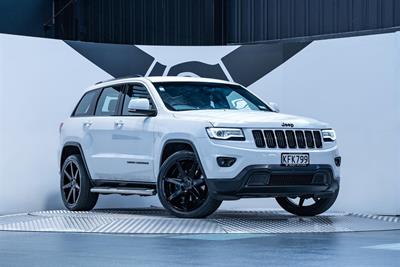 2016 Jeep Grand Cherokee - Thumbnail