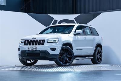 2016 Jeep Grand Cherokee - Thumbnail