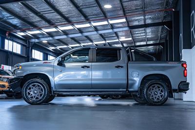 2021 Chevrolet Silverado - Thumbnail