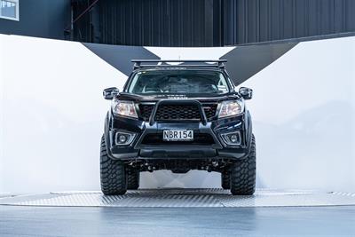 2020 Nissan Navara - Thumbnail