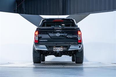 2020 Nissan Navara - Thumbnail