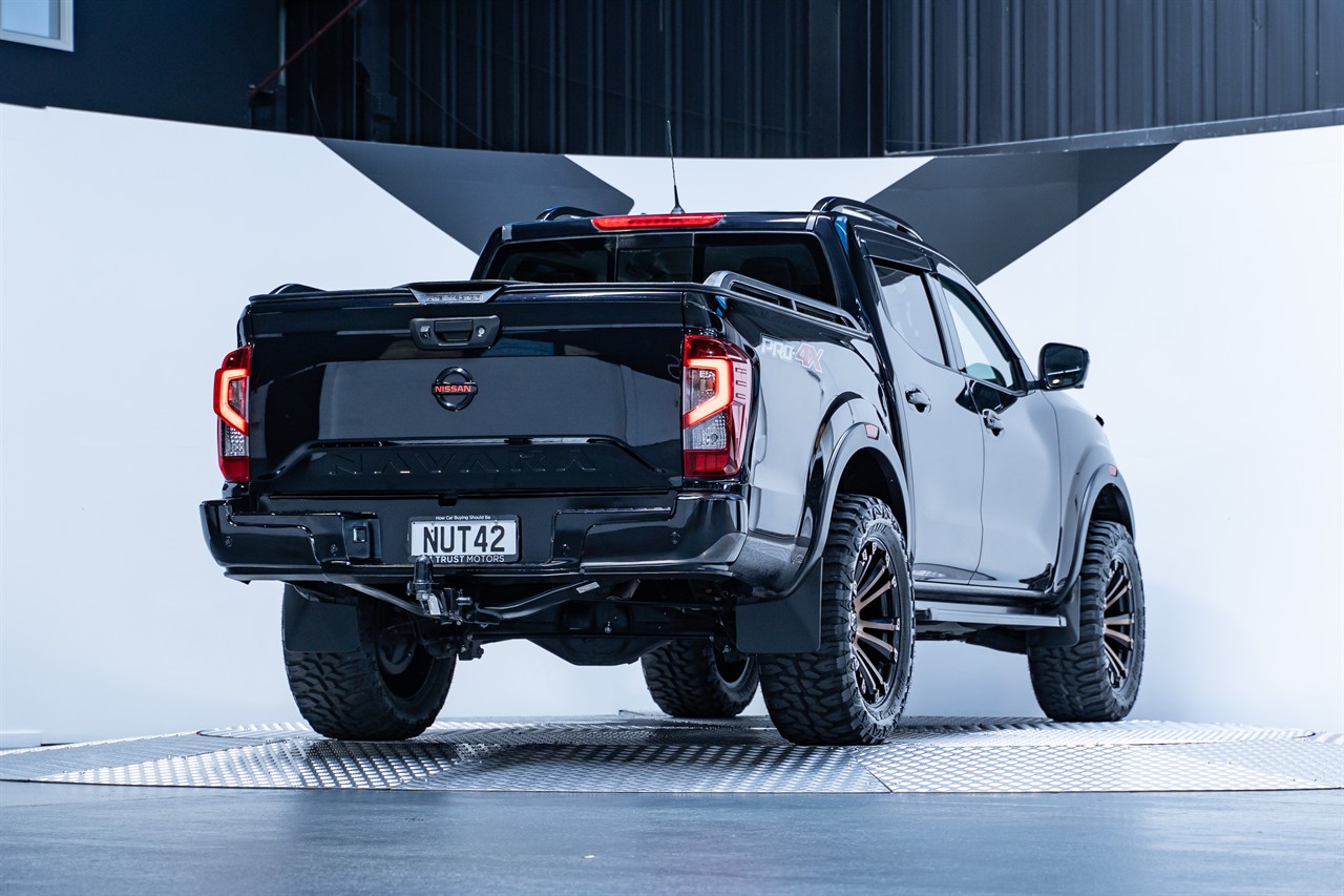 2021 Nissan Navara