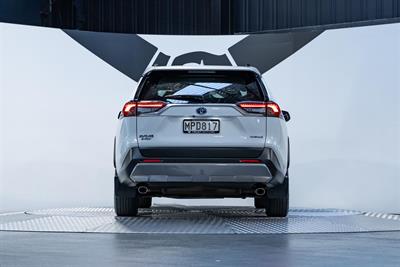 2019 Toyota Rav4 - Thumbnail