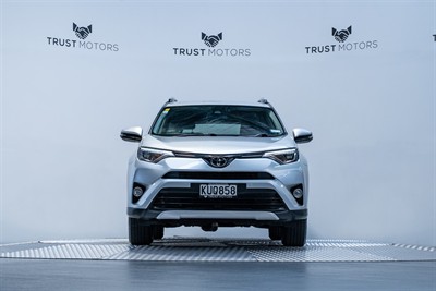 2016 Toyota Rav4 - Thumbnail