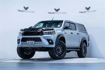 2016 Toyota Hilux - Thumbnail