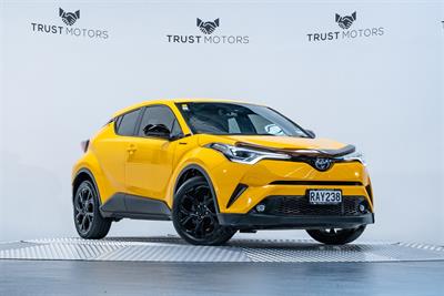 2017 Toyota C-HR - Thumbnail