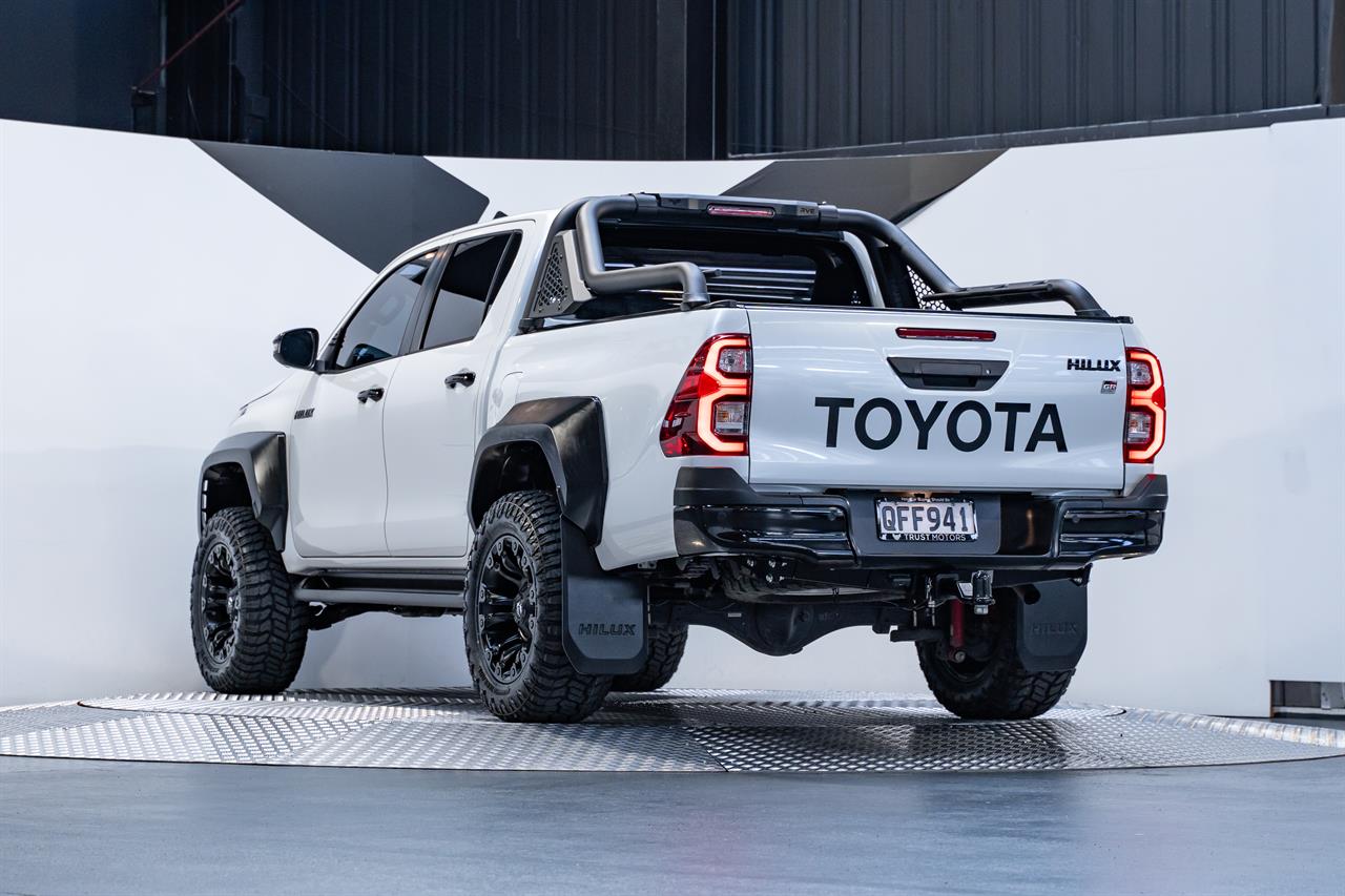 2023 Toyota Hilux