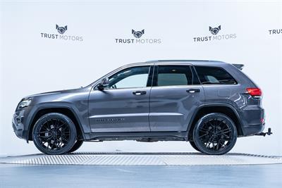 2016 Jeep Grand Cherokee - Thumbnail