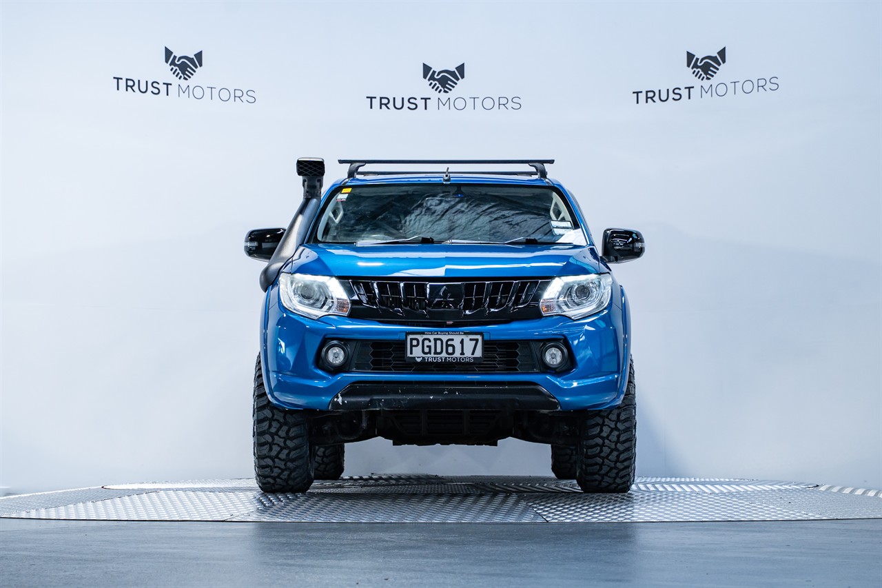 2015 Mitsubishi Triton