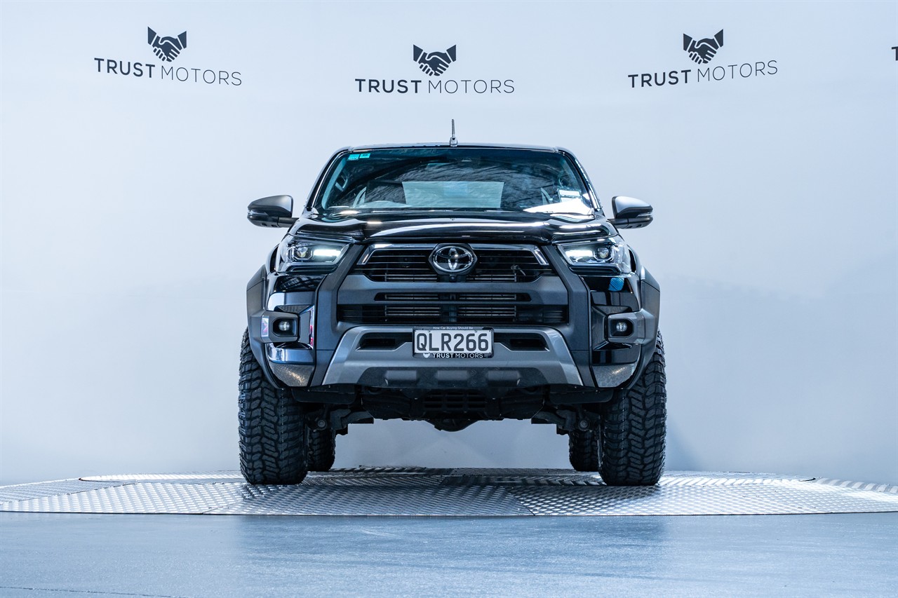 2024 Toyota Hilux